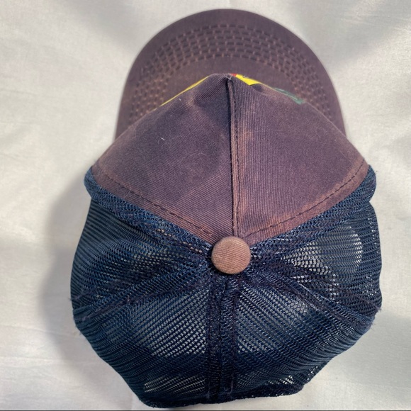 Bass Pro Shops Pre Loved Trucker Cap - Picture 3 of 4